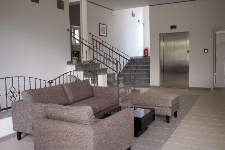 Hotel Lukas Gradac  Exteriör bild